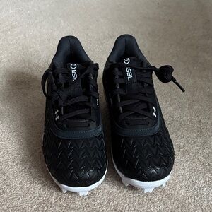 Under Armour Cleats brand new